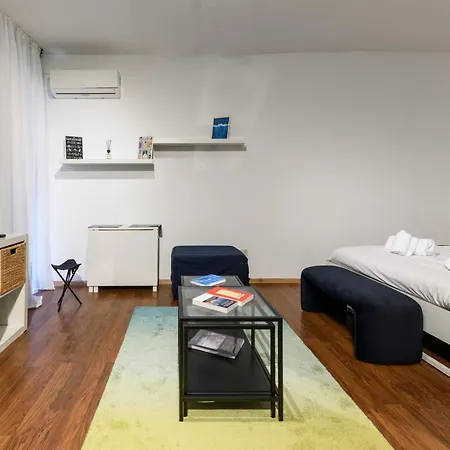 Apartment Il Vicoletto A Chiaia By Dimorra